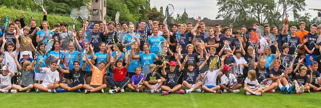 Jugadores en el campamento veraniego de tenis e Inglés en Oxford