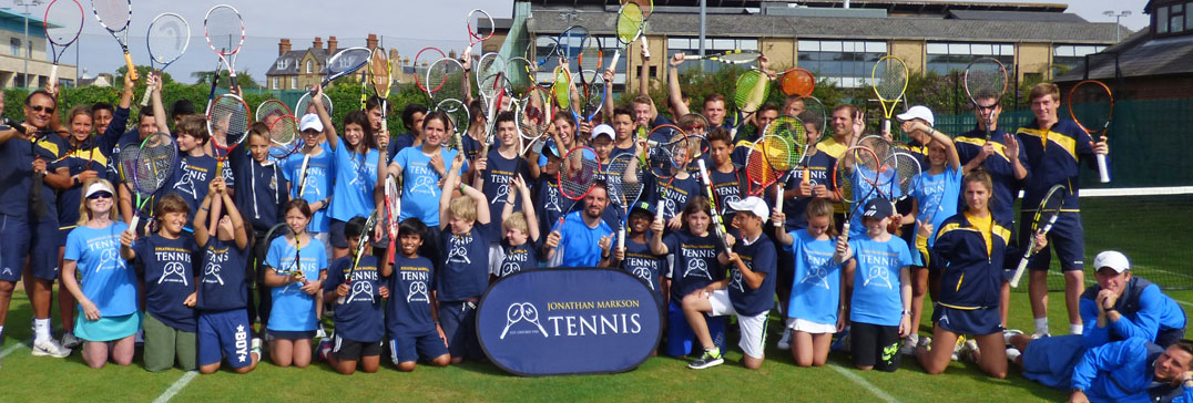 Jugadores y entrenadores en el Tennis Camp de Oxford