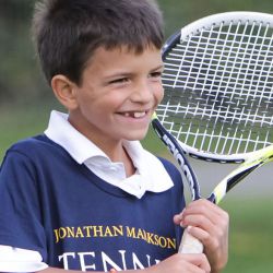 Joven jugador con sonrisa